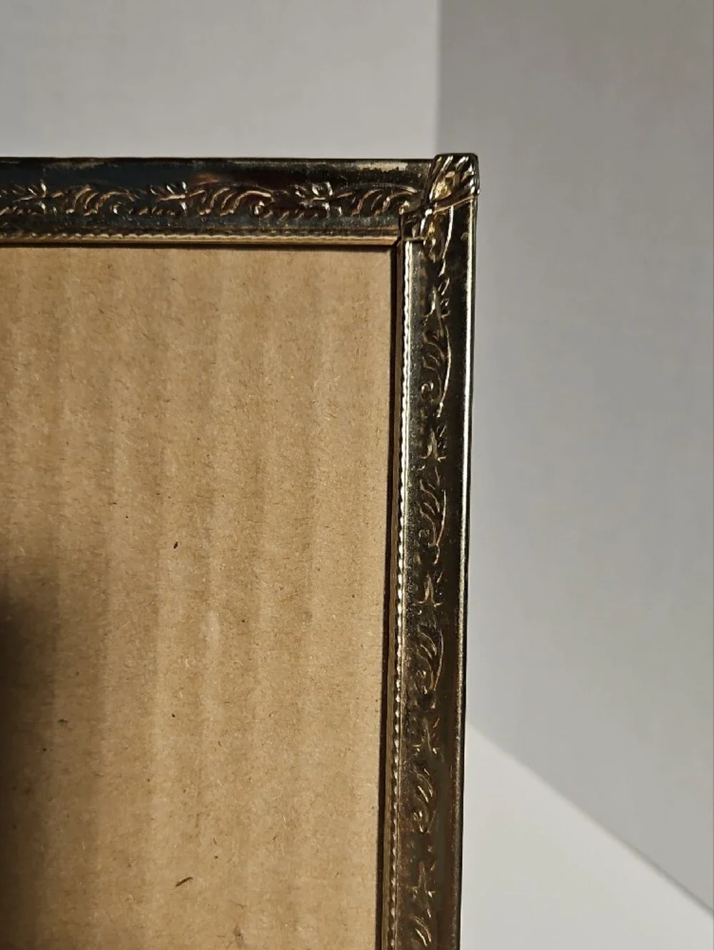 Vintage Ornate Gold Picture Frame - Elegant Home Accent